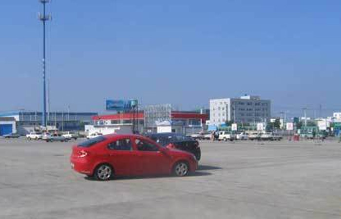 大名家轎：青年蓮花競(jìng)速RCR——陸上飛行
