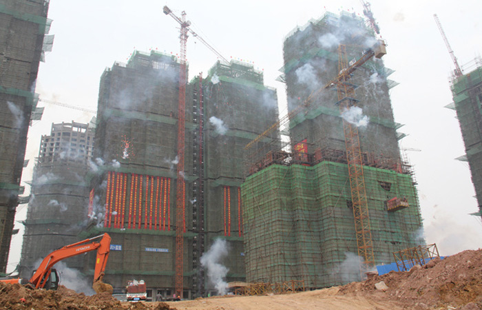 名邦?西城國(guó)際項(xiàng)目12#、15#、17#樓順利封頂
