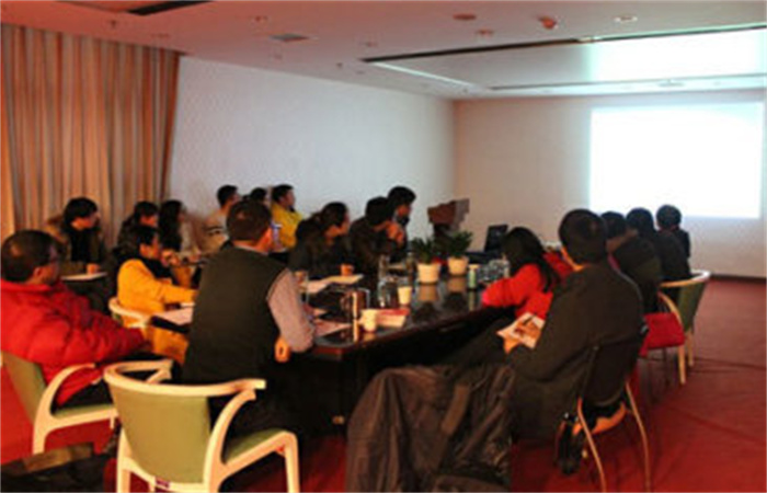 2014管理團(tuán)隊(duì)變革與創(chuàng)新，“馬上改變” ！ ——記協(xié)成營(yíng)銷(xiāo)2014年管理人員新春專(zhuān)項(xiàng)會(huì)議
