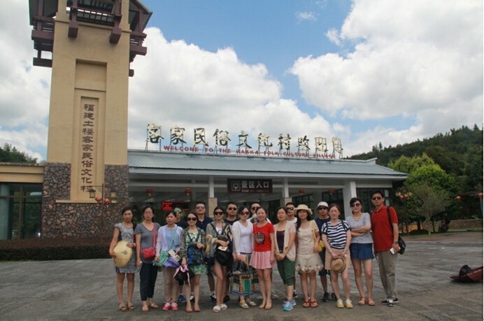 “海上花園”的別樣風(fēng)情 ——記名邦置業(yè)集團廈門團隊游活動