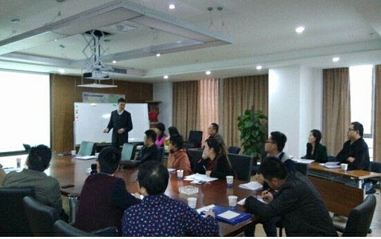 “從線上到線下，從自主學(xué)習(xí)到共同分享”——記集團(tuán)管理沙龍地產(chǎn)專場(chǎng)