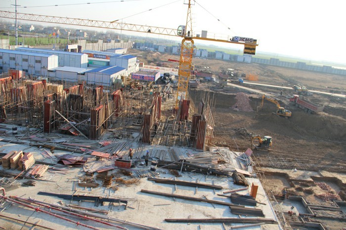 前進中的名邦 奔跑中的公館 